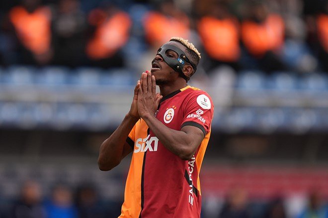 386a9c966ace4084a38e3d486202908b Galatasaray'da derbi öncesi Victor Osimhen endişesi  - 2. Foto