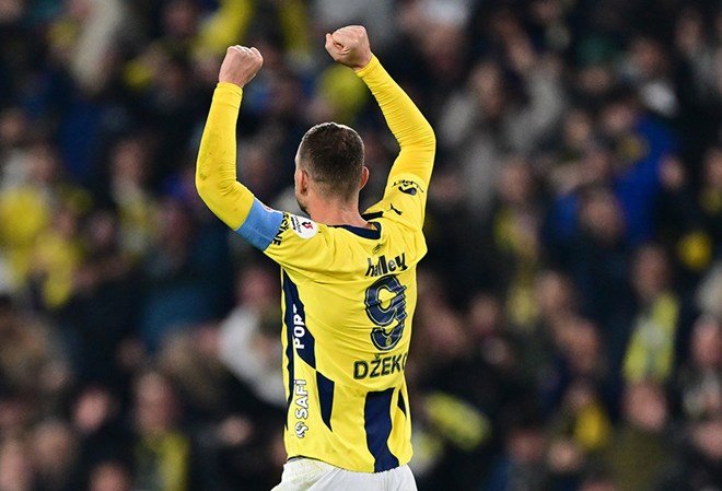 Ve Edin Dzeko kararını verdi: Teklif ortaya çıktı  - 2. Foto