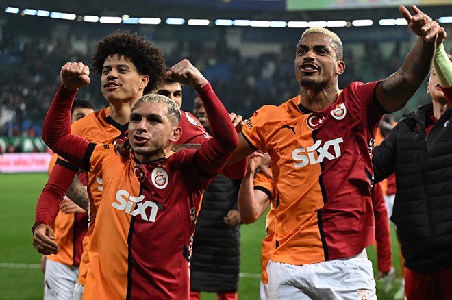 544bf6f9cdb34795a9c6cd6800ed4660 Galatasaray'ın derbi 11'indeki kilit isim: Okan Buruk'tan 3 farklı senaryo  - 5. Foto