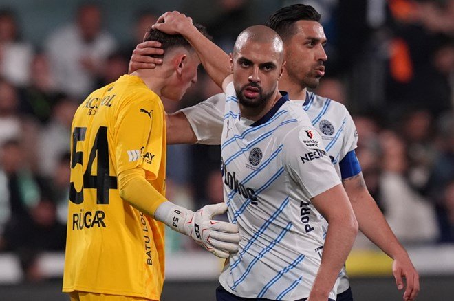 575c057b8c6c4b8cbf4a2396304f7e1c Fenerbahçeli futbolcuların gol sonrası yaptıkları gündem oldu: Bodrum FK maçına damga vuran an - 2. Foto