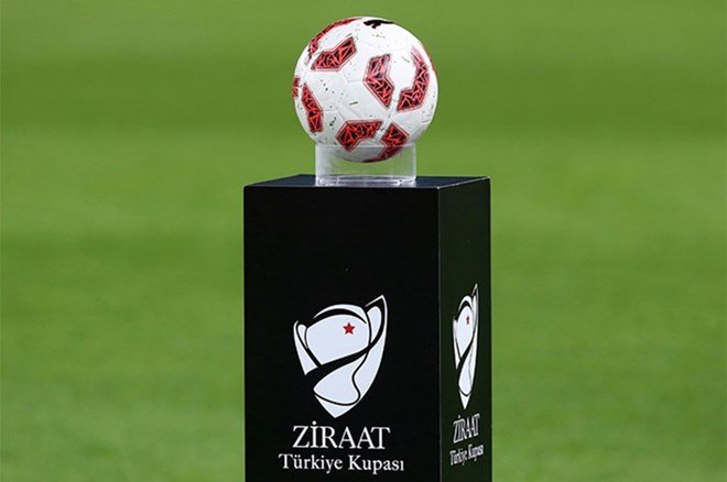 6c057b1a47214d25a8d9ff0da82e6552 Fenerbahçe-Galatasaray derbisinin hakemi açıklandı  - 2. Foto