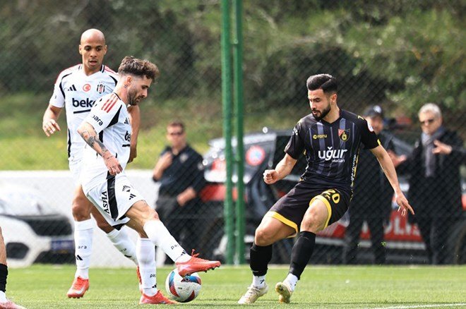 6c810537ddcf41fe9741df3d7cdffb8c-1 Beşiktaş'ın yeni transferi Elan Ricardo ilk maçında nasıldı? - 7. Foto