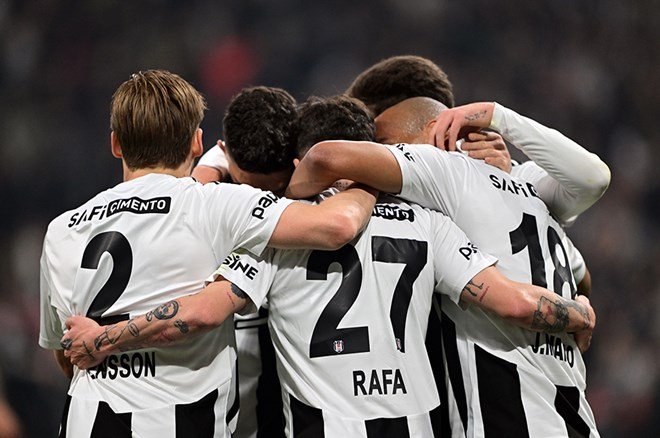 7dce7a47d5034424a7840f1cf181b949-1 Beşiktaşlı futbolculardan Yunus Akgün'ün sözlerine cevap  - 2. Foto