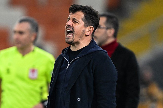 897c78a28a9445fc9e1e7ce45839e0b0 Emre Belözoğlu'ndan Felipe Melo sorusuna cevap - 3. Foto