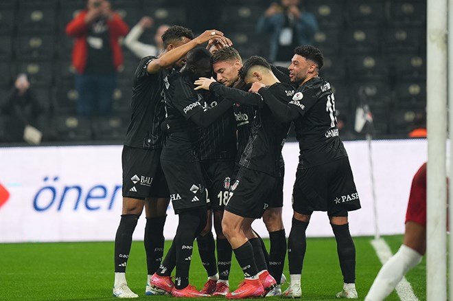 Beşiktaş'ın derbi planı ortaya çıktı: Solskjaer bir konuda özellikle uyardı  - 4. Foto