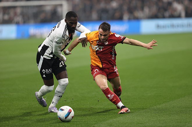 "Galatasaray'ın gelecek sezon yeni bir hocaya ihtiyacı var" | Spor yazarları derbi için ne dedi?  - 11. Foto