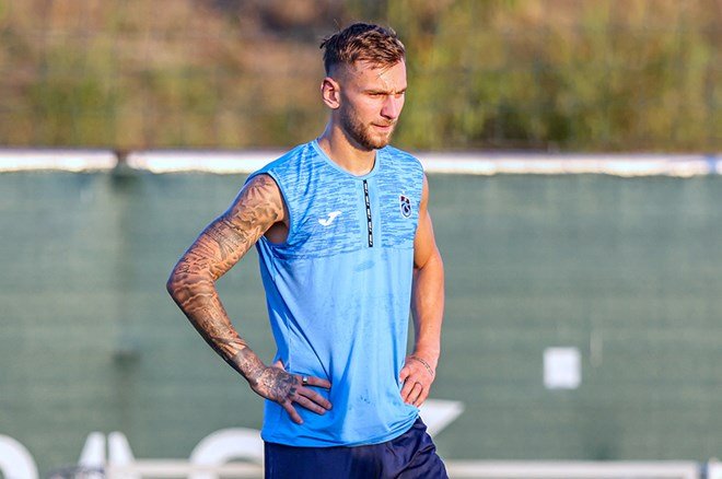 d4084f8f0b7f4dbd8f68c7cec261e7c1 Trabzonspor'a Denis Draguş piyangosu vurdu: Başkan resmen açıkladı - 5. Foto