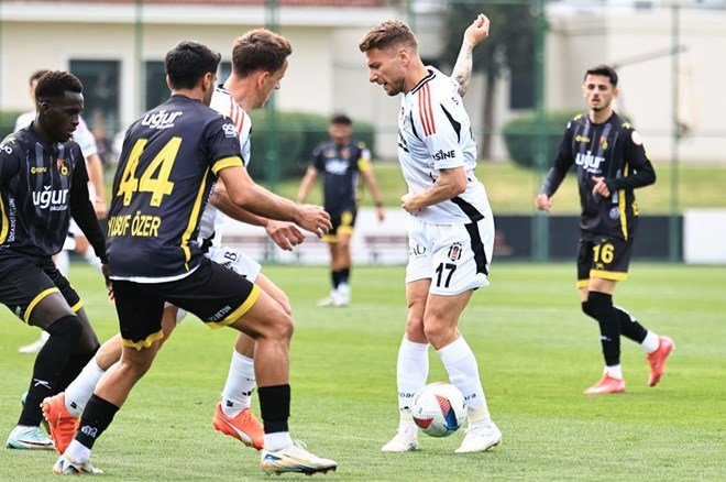 e95826c232c147a2b0ac08d6060a1cb3 Beşiktaş'ın yeni transferi Elan Ricardo ilk maçında nasıldı? - 6. Foto