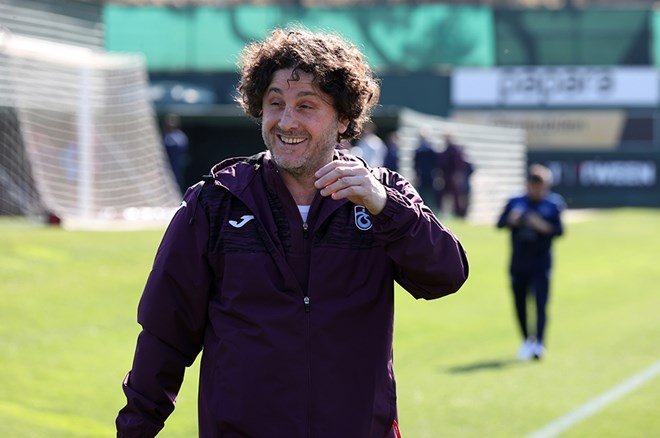 f2b81601f4174505a00af5ca74953def-2 Fatih Tekke: "Uğurcan Çakır Türkiye'nin en iyi kalecisi"  - 2. Foto