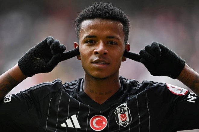 f57fe5283cff4f388a3e64e45c680457 Beşiktaş'ın milli futbolcularından 1 gol, 1 asist - 10. Foto
