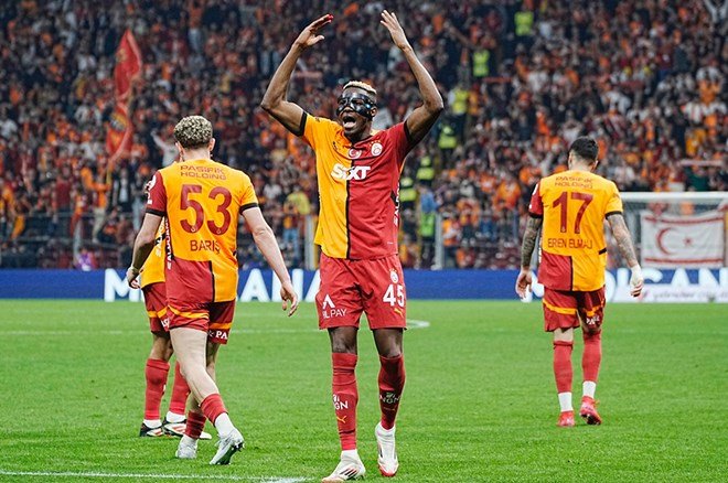 00afeb9d017042c0bce6aa87e6acfc6a Galatasaray, Osimhen planını yaptı: Kalmak için tek bir şartı var  - 5. Foto