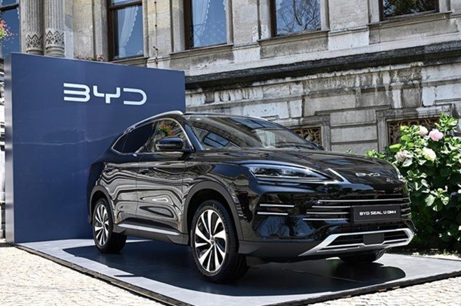 19f363e5c9ab4735956dee58296d0514 Otomotiv devinden Fenerbahçe'ye tarihi teklif: Stat ismi rekor paraya değişiyor  - 2. Foto