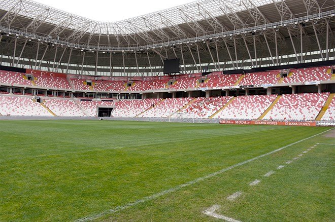 1bed5d992ca748f4a9db657b0fa9d56d Zeminde son durum: Sivasspor-Fenerbahçe maçında kar yağacak mı?  - 2. Foto