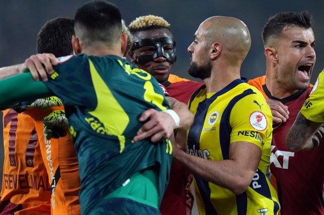 Samsunspor'dan flaş derbi paylaşımı: Osimhen ve Cihan Aydın  - 2. Foto