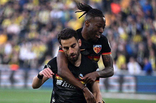 27e059a0a8f2419ab1ca35b50a30caad Ramazan Civelek: "Buraya gelirken bazı algılar vardı" - 3. Foto