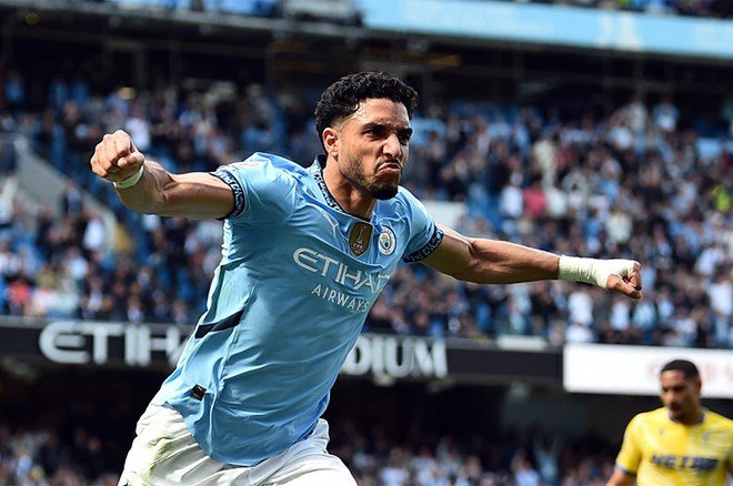 2ce3c7c258e848c98fed5c29f34aeae5-1 Galatasaray'da kaçan balık çok büyük oldu: Manchester City'nin rekor transferi kapıdan dönmüş - 5. Foto