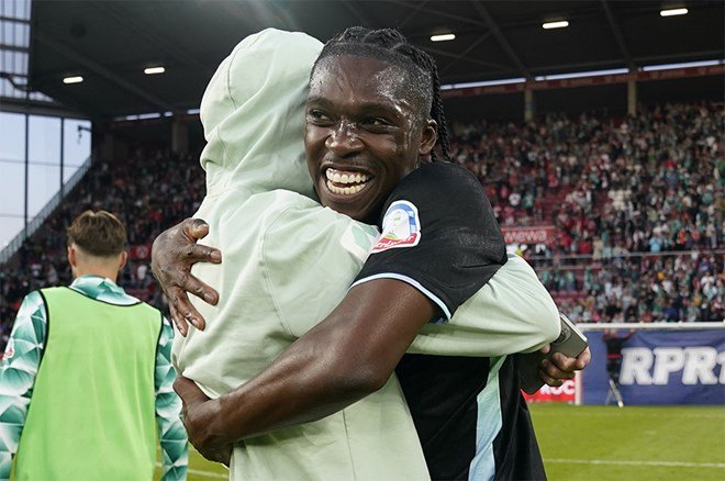 3a556af5f16f44b88dd61c0452a51f7c Werder Bremen'den Derrick Köhn'le ilgili karar çıktı: Galatasaray'a dönecek mi?  - 3. Foto