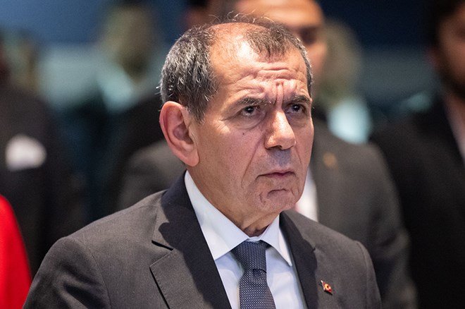 3b5a8dc10e8a48e98d44bb47ae59058d-1 Dursun Özbek "Galatasaray'ın imajını fersah fersah yukarıya çıkaracak" dediği projeyi duyurdu  - 12. Foto