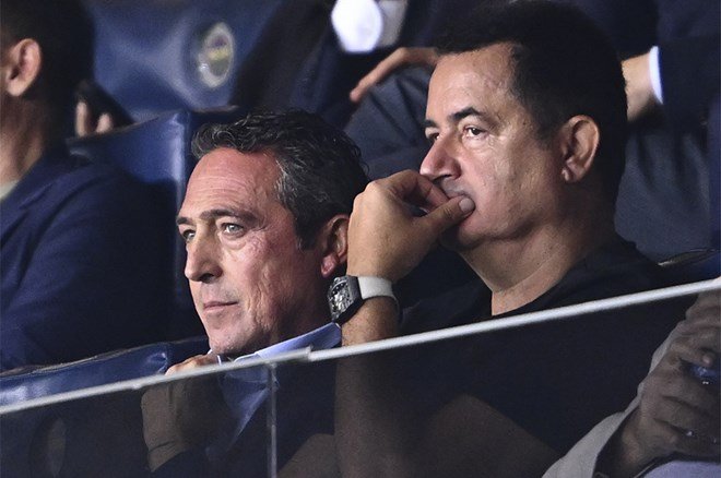 Ali Koç ve yönetim toplandı, 2 ayrılık kararı çıktı: İlk transferler o bölgeye  - 2. Foto