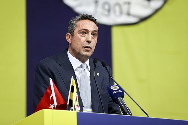 4a0abe74d4464680a39afbd87a4ecebe Olası kongre: Fenerbahçe'de kulislerde 2 başkan adayı konuşuluyor - 3. Foto