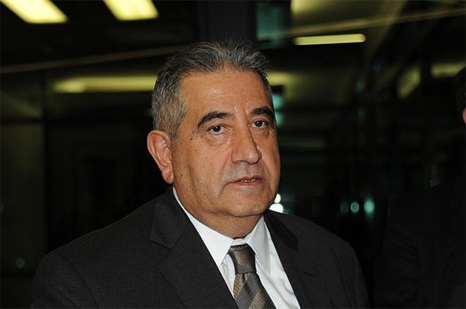 4f3dc8546c0a47ec8a06bb32e4587341 Ali Koç'u istifaya davet eden Mahmut Uslu'dan adaylık açıklaması geldi - 3. Foto