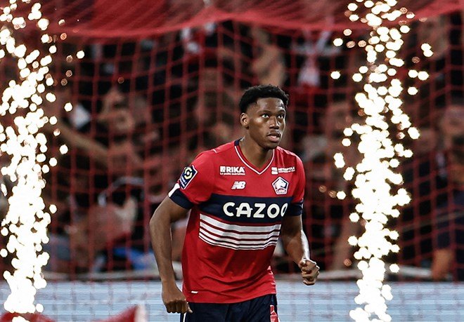 52d1696aa87f43bca1b5384717ffa27a-1 Fenerbahçe'de Jonathan David heyecanı: Yüzde 33 düşüğünü teklif ettiler - 4. Foto