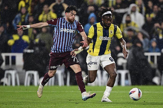 55798e0065e549099c275eded9173c57 Maximin'den Mourinho sözleri: Aralarındaki tartışmayla ilgili ilk kez konuştu - 3. Foto