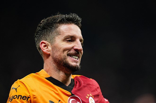 566361d999924690b37f5129661a7229 Dries Mertens'ten Galatasaray itirafı ve geleceğiyle ilgili flaş açıklama - 4. Foto
