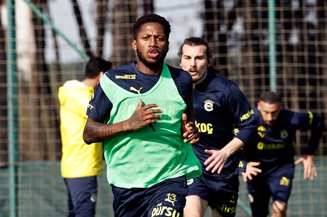 Dev derbiye geri sayım: Fenerbahçe ve Galatasaray'da son durum  - 2. Foto