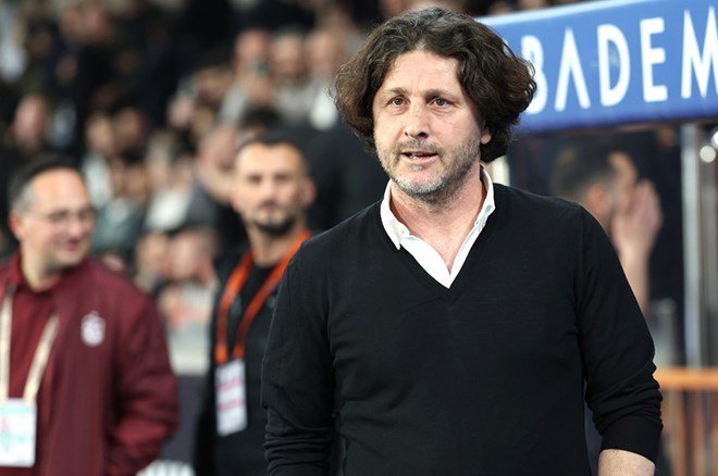 675b91bc55c842edac26b18edc77c81c Fatih Tekke'den galibiyet yorumu ve Fenerbahçe sözleri: "Her maçımız zor" - 3. Foto