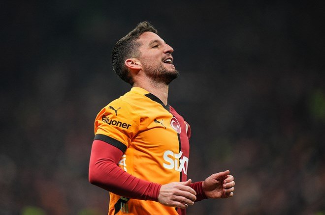 6aba2dbdeac04851b20130bc3cc199ba Dries Mertens'ten Galatasaray itirafı ve geleceğiyle ilgili flaş açıklama - 2. Foto