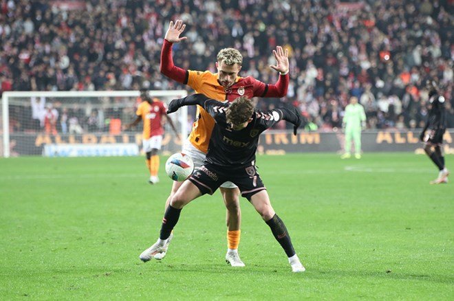 Trio, Samsunspor - Galatasaray maçındaki pozisyonları yorumladı: İptal edilen gol ve penaltı   - 5. Foto