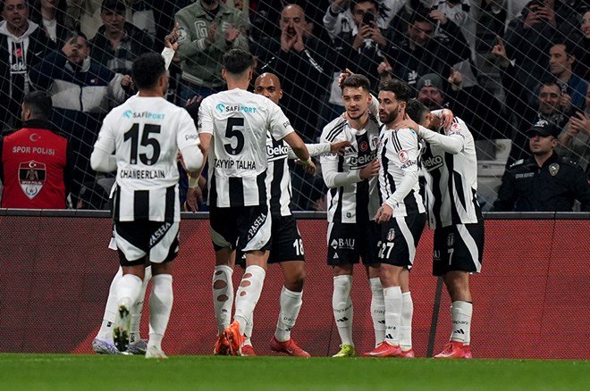 7b124fc81bec496ab4a39697d06ed1fa-5 SÜPER LİG | Beşiktaş-Başakşehir maçı ne zaman, saat kaçta, hangi kanalda? (Muhtemel 11) - 9. Foto