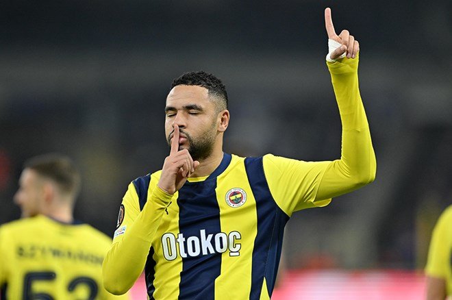 857c2ffbee424b7e9922e9a873c65bc8-1 Fenerbahçe'de 40 milyon euroluk plan: Gelecek sezon takımda yoklar  - 5. Foto