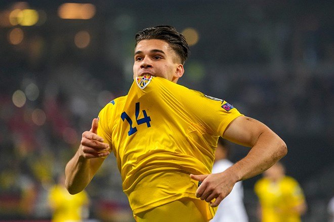 886f0748a59041a4b61bc7906e7e1367 Adrian Ilie'den Fenerbahçe ve Ianis Hagi iddiası: "Menajeriyle görüştüm" dedi ve her şeyi anlattı  - 3. Foto