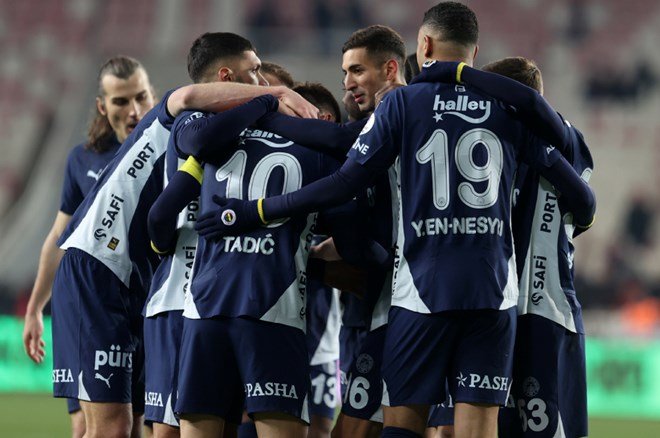 SÜPER LİG | Gaziantep FK-Fenerbahçe maçı ne zaman, saat kaçta, hangi kanalda? (Muhtemel 11)  - 6. Foto