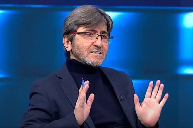 8b02986d92084d2fa3025fd870231505 Rıdvan Dilmen, Fenerbahçe'nin yeni sezondaki en büyük transferini açıkladı - 3. Foto