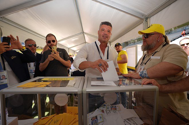 8bc78e03f43b457f992da89277078187 Ve Sadettin Saran'dan açıklama geldi: Fenerbahçe başkan adayı olacak mı? - 4. Foto