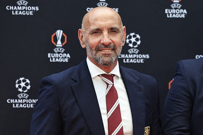 8c19570e1c934dda889477455b86f0d2 Transfer sihirbazı Monchi, Galatasaray'ın yıldızının peşinde - 2. Foto