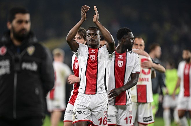 8ea50b8c7b314a68a5af4bff7edb6f8b-1 Samsunspor'dan Galatasaray maçına 24 saat kala dikkat çeken paylaşım  - 2. Foto