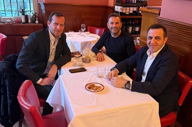 90a384f107154998922c4fce3058cce3 Galatasaray'da kaçan balık çok büyük oldu: Manchester City'nin rekor transferi kapıdan dönmüş - 4. Foto