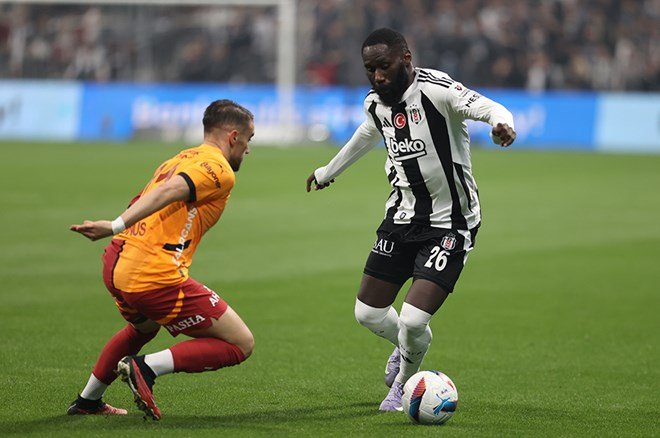 963cc42bcf7d4f03ba43818a27993ed5 Beşiktaş'la ilgili sözleri tepki çeken Yunus Akgün'den yeni açıklama  - 2. Foto