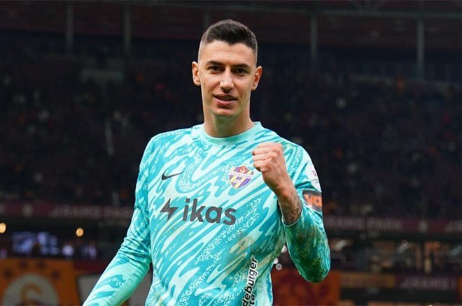 97472aa8f92148328d97061b73396130-2 Volkan Demirel: "Fenerbahçe alırsa yılın transferini yapmış olur"  - 4. Foto