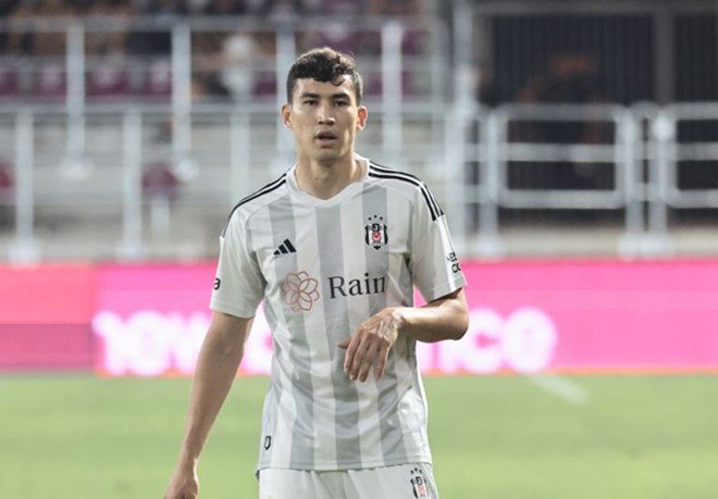 Beşiktaş'ta eşi benzeri görülmemiş kıyım: Tam 11 futbolcuyla yollar ayrılıyor  - 11. Foto