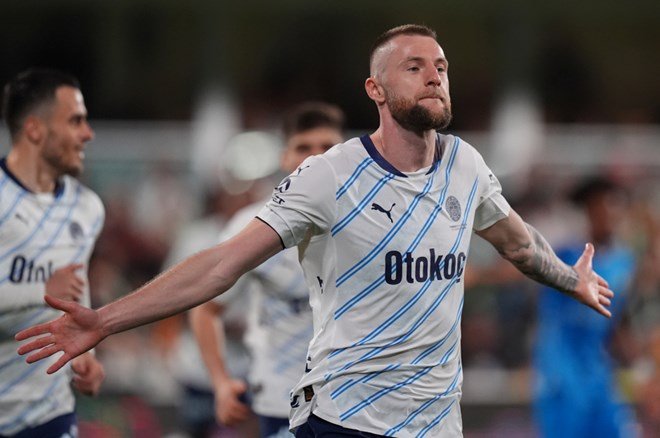 b8503e646b9f405ebd4c5ed4649cdd63-3 Ve Skriniar beklenen kararı verdi: Fenerbahçe'de kalacak mı?  - 3. Foto