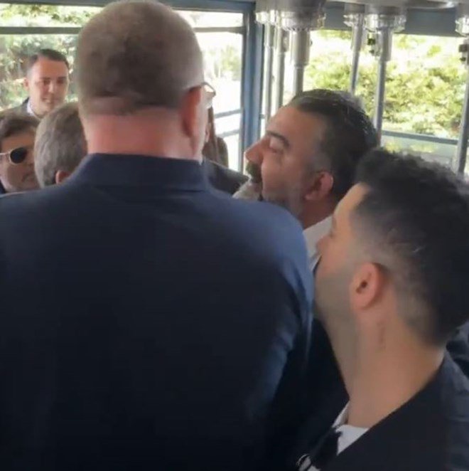 Fenerbahçe Divan Kurulu'nda ortalık karıştı: Hakan Bilal Kutlualp ve Ümit Özat birbirine girdi  - 3. Foto