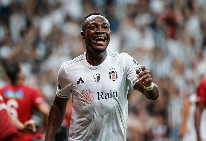 cebe4af118b34e0da5ad5d0aa9dfbcba Beşiktaş'ta ayrılacak bir isim daha belli oldu: 3'e gelmişti bakın kaça gidiyor  - 4. Foto