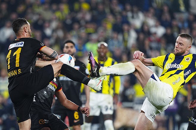 Trio ekibi noktayı koydu: Fenerbahçe'nin kazandığı penaltıda karar doğru mu?  - 5. Foto