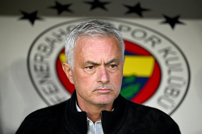 f503cc9c5bb44439803de63019cd7ef4-3 Ve Jose Mourinho'dan bitime 5 hafta kala flaş karar  - 4. Foto