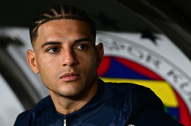 Büyük sürpriz: Fenerbahçe'de Yusuf Akçiçek ve Livakovic'le yollar ayrılıyor  - 4. Foto